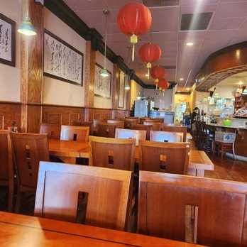 Dumpling Queen - the inside of a restaurant - Chinese Near Me - Chantilly, Virginia Dumpling Queen - the inside of a restaurant - Chinese Near Me - Chantilly, Virginia