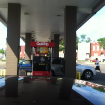 QuikTrip - Convenience Stores Near Me - St Louis Downtown, Missouri