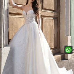 House of Anna Couture and Accessories