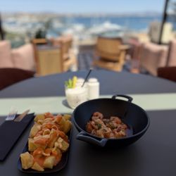 Hotel Catalonia Majorica - Frozen pomada and tapas with a view in outdoor bar area