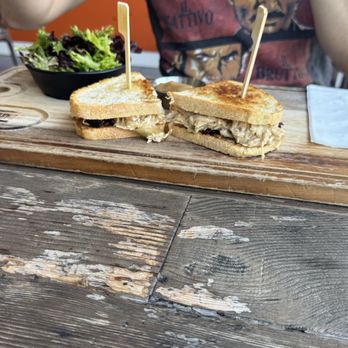 The Carving Board - The Turkey Dinner (delicious!) - Sandwiches Near Me - Burbank, California