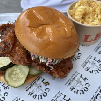 Le Coupe - Fried Chicken Sandwich Mac and Cheese - Southern Near Me - Los Angeles, California Le Coupe - Fried Chicken Sandwich Mac and Cheese - Southern Near Me - Los Angeles, California