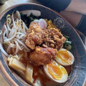 Ton-Ichi Ramen - friend chicken ramen - Ramen Near Me - Oakbrook Terrace, Illinois