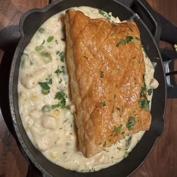 Driftwood Grille - Chicken pot pie - Sports Bars Near Me - Oakbrook Terrace, Illinois Driftwood Grille - Chicken pot pie - Sports Bars Near Me - Oakbrook Terrace, Illinois