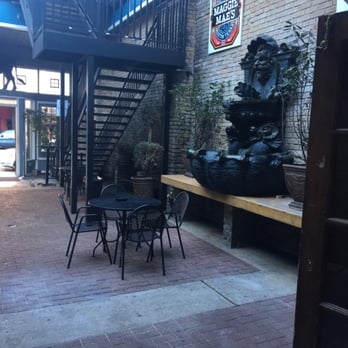 Maggie Mae's - Beautiful entrance - Music Venues Near Me - Austin, Texas Maggie Mae's - Beautiful entrance - Music Venues Near Me - Austin, Texas
