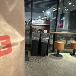Chipotle Mexican Grill - Over flowing trash