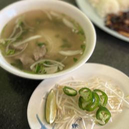 Pho tai Pho tai