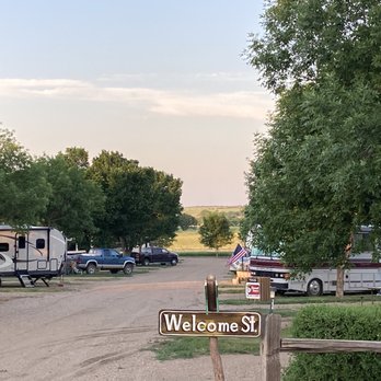 New Frontier Rv Park - Campgrounds Near Me - Presho, South Dakota