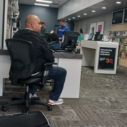 Hunt Valley Towne Centre - Only some are welcome at Verizon Hunt Valley store