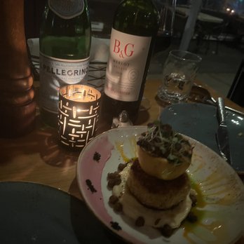 Amylos Taverna - Crab cakes - Seafood Near Me - Astoria, New York