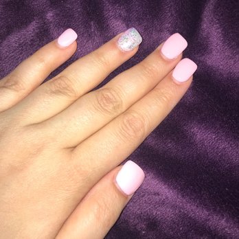 Le's Nails - Nail Salons Near Me - Hagerstown, Maryland