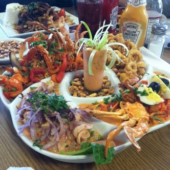 D'Carbon Restaurant - Peruvian Near Me - Paterson, New Jersey