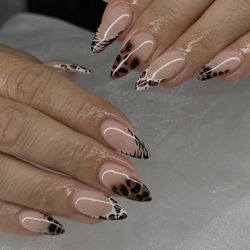 Mint Nail Lounge
