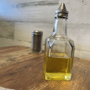 Kabsah - Olive oil ; condiments. - Middle Eastern Near Me - Orlando, Florida Kabsah - Olive oil ; condiments. - Middle Eastern Near Me - Orlando, Florida