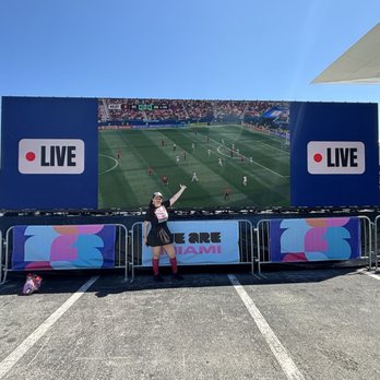 Hard Rock Stadium - Stadiums & Arenas Near Me - Miami Gardens, Florida Hard Rock Stadium - Stadiums & Arenas Near Me - Miami Gardens, Florida