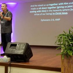 Paradise Chapel of the Assemblies of God - Pastor Ronaldo preaching