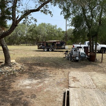 Big Al Junk Removal Services - Junk Removal & Hauling Near Me - Lytle, Texas