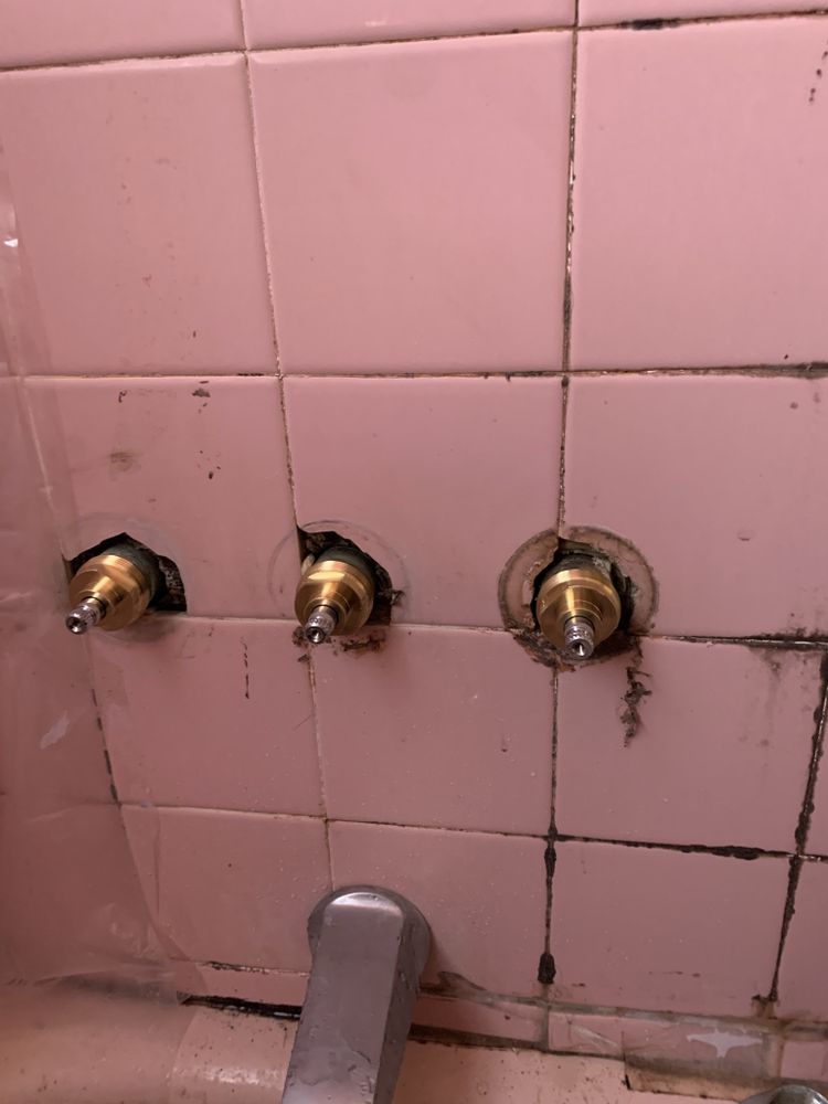 Slide of Fast & Serious Pipe Repair Drain Cleaning