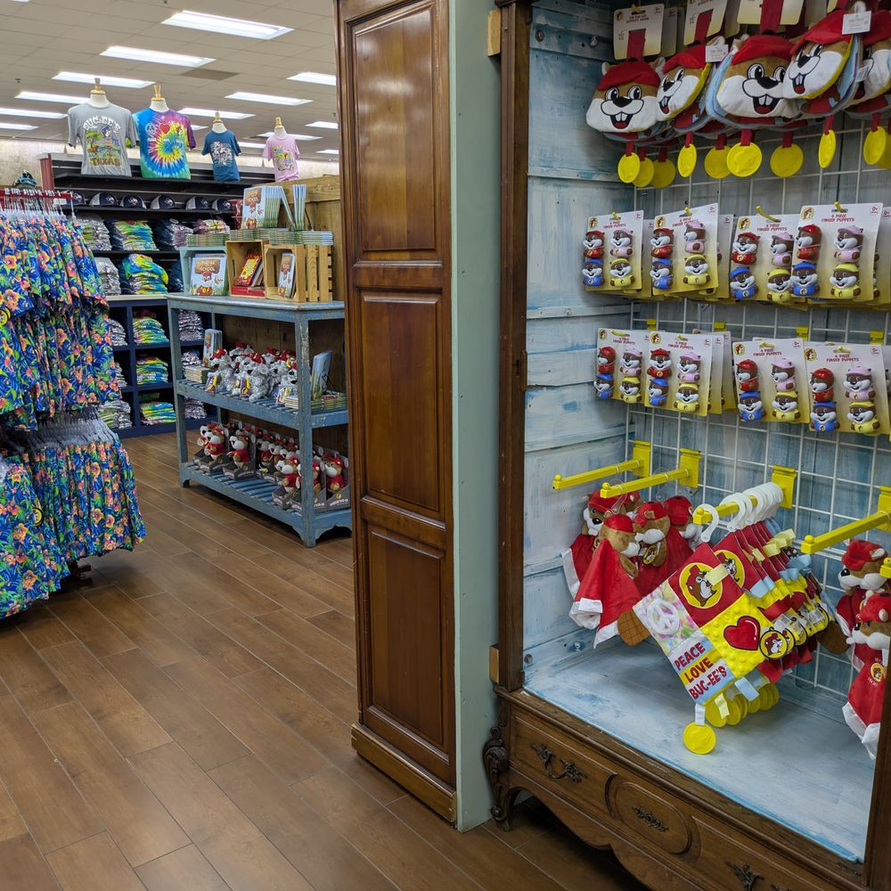 Buc-ee's - Buc-ee's in Temple TX - Gas Stations Near Me - Temple, Texas
