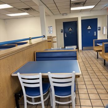 Baker's Drive-Thru - Dining area - Burgers Near Me - San Bernardino, California Baker's Drive-Thru - Dining area - Burgers Near Me - San Bernardino, California