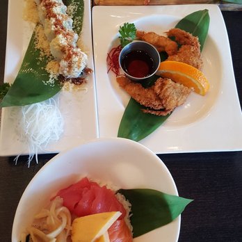 Sushi Pop - Chirachi Bowl (botttom), Soft Shell Crab (right), Tempura Roll (left) - Japanese Near Me - Fullerton, California Sushi Pop - Chirachi Bowl (botttom), Soft Shell Crab (right), Tempura Roll (left) - Japanese Near Me - Fullerton, California
