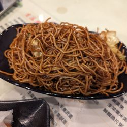 大師傅粥品 - Chow Mein