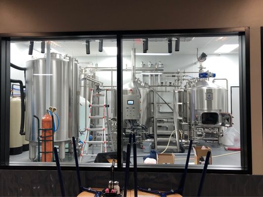 CounterCommon Beerworks & Kitchen by null