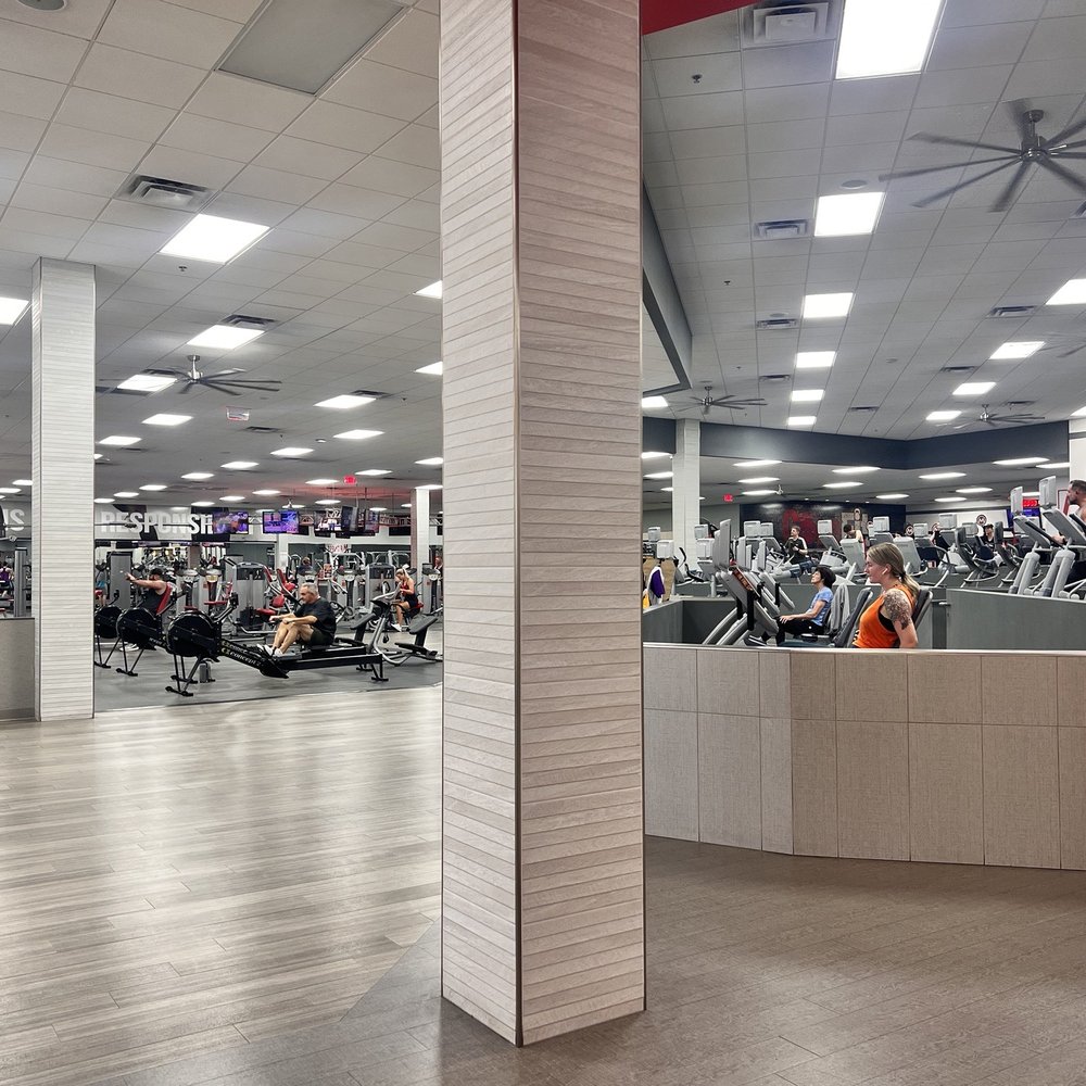 Mountainside Fitness Arrowhead - Well spaced - Trainers Near Me - Glendale, Arizona Mountainside Fitness Arrowhead - Well spaced - Trainers Near Me - Glendale, Arizona
