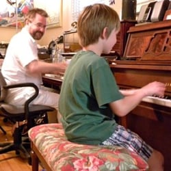 Lakewood Piano Lab - Lesson in progress. Charlie stated years ago, "I play the right notes....at the right time." Yes!