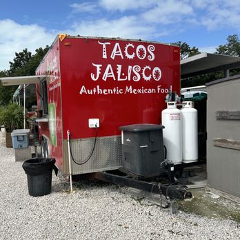 Tacos Jalisco - a taco truck parked outside - Food Trucks Near Me - Key Largo, Florida