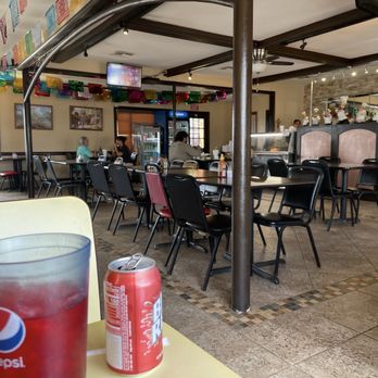 Augie's Taqueria & Restaurant - Dining room - Mexican Near Me - TX, Texas Augie's Taqueria & Restaurant - Dining room - Mexican Near Me - TX, Texas
