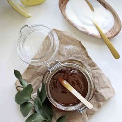Get organic wax! No bumps, no irritation on the skin, smooth silky skin always:)