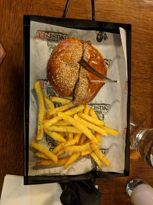 Saltbae Burger by null