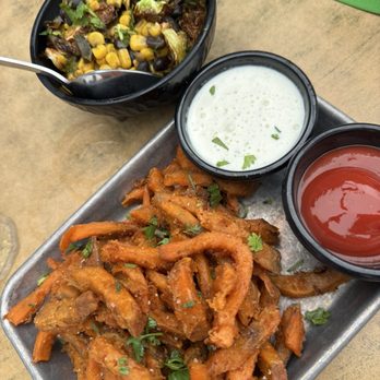 En Su Boca - Sweet potato fries and brussel sprouts - Mexican Near Me - Richmond, Virginia