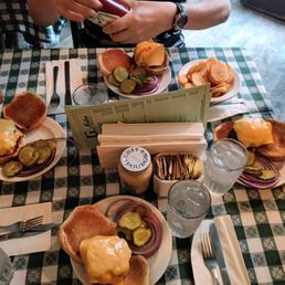 cheeseburgers and fries