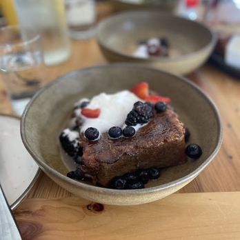 Cru Cellars - French toast - Wine Bars Near Me - Tampa, Florida