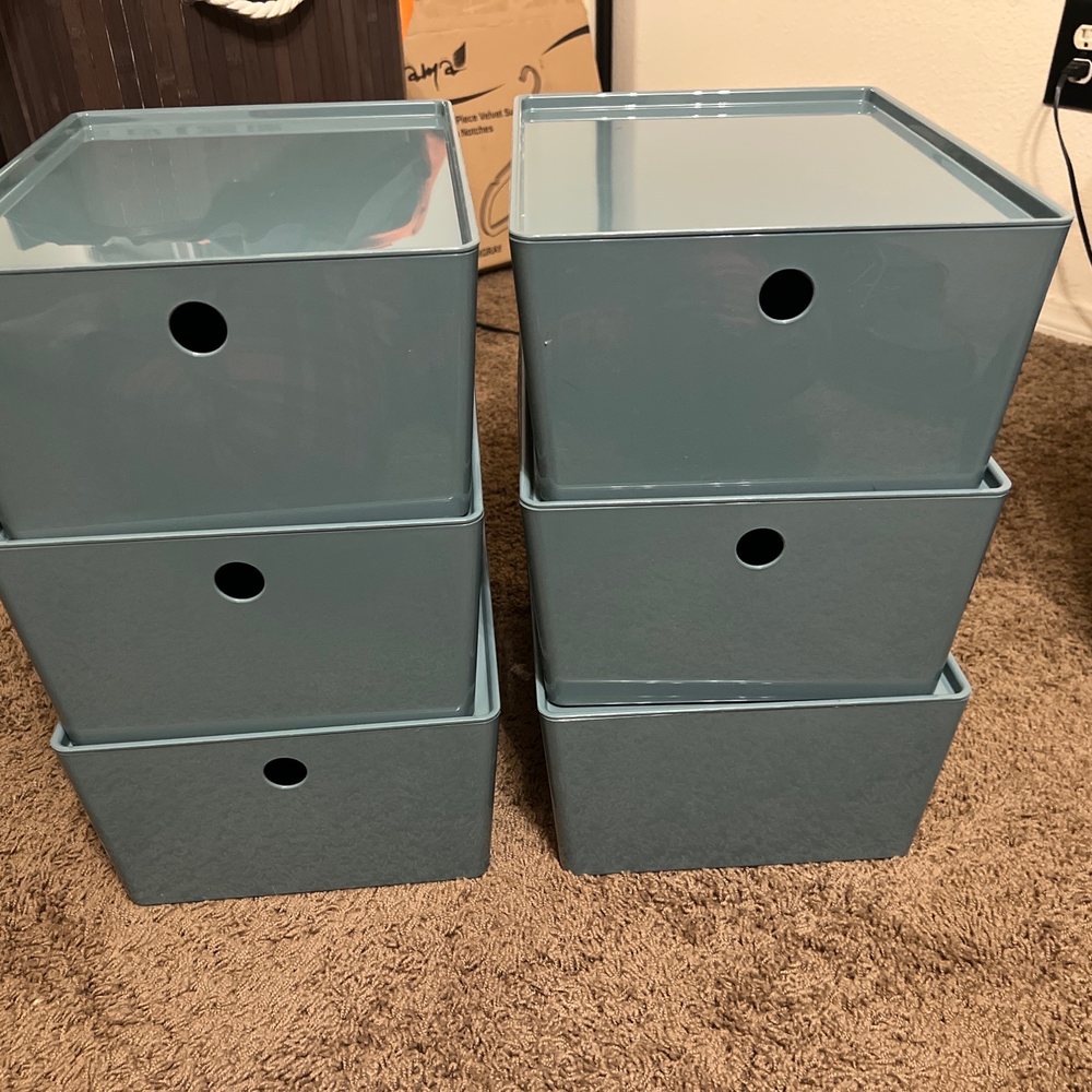 IKEA - I like these, very much disliked the shipping labels put on that left the label on that had to be scrubbed off. - Furniture Stores Near Me - Portland, Oregon