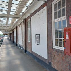 Stanmore London Underground Station - Platform