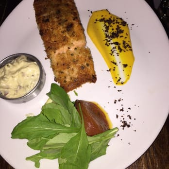 La Pescadorita - Salmon was cooked perfectly. Very moist and lightly crispy - Seafood Near Me - Buenos Aires, C La Pescadorita - Salmon was cooked perfectly. Very moist and lightly crispy - Seafood Near Me - Buenos Aires, C