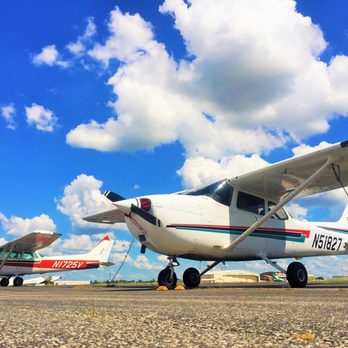 Ideal Aviation - Available for lessons - Flight Instruction Near Me - Cahokia, Illinois Ideal Aviation - Available for lessons - Flight Instruction Near Me - Cahokia, Illinois