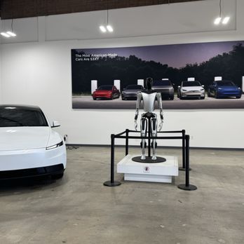Tesla Service Center - Bruh just standin there - EV Charging Stations Near Me - North Hollywood, California Tesla Service Center - Bruh just standin there - EV Charging Stations Near Me - North Hollywood, California