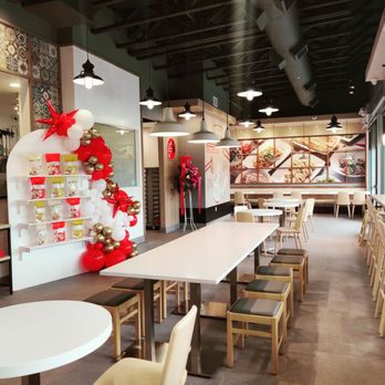 Bafang Dumpling - the interior of a restaurant - Taiwanese Near Me - Gardena, California