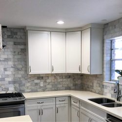 Robert's Flooring - custom backsplash in kitchen by Robert's Flooring