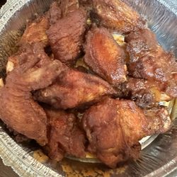 Springfield & La Bari Pizzeria - Buffalo wings. Not soggy and tasty.