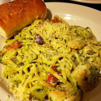 Giuseppe's Cafe - Shrimp pesto linguine - Pizza Near Me - Birmingham, Alabama Giuseppe's Cafe - Shrimp pesto linguine - Pizza Near Me - Birmingham, Alabama