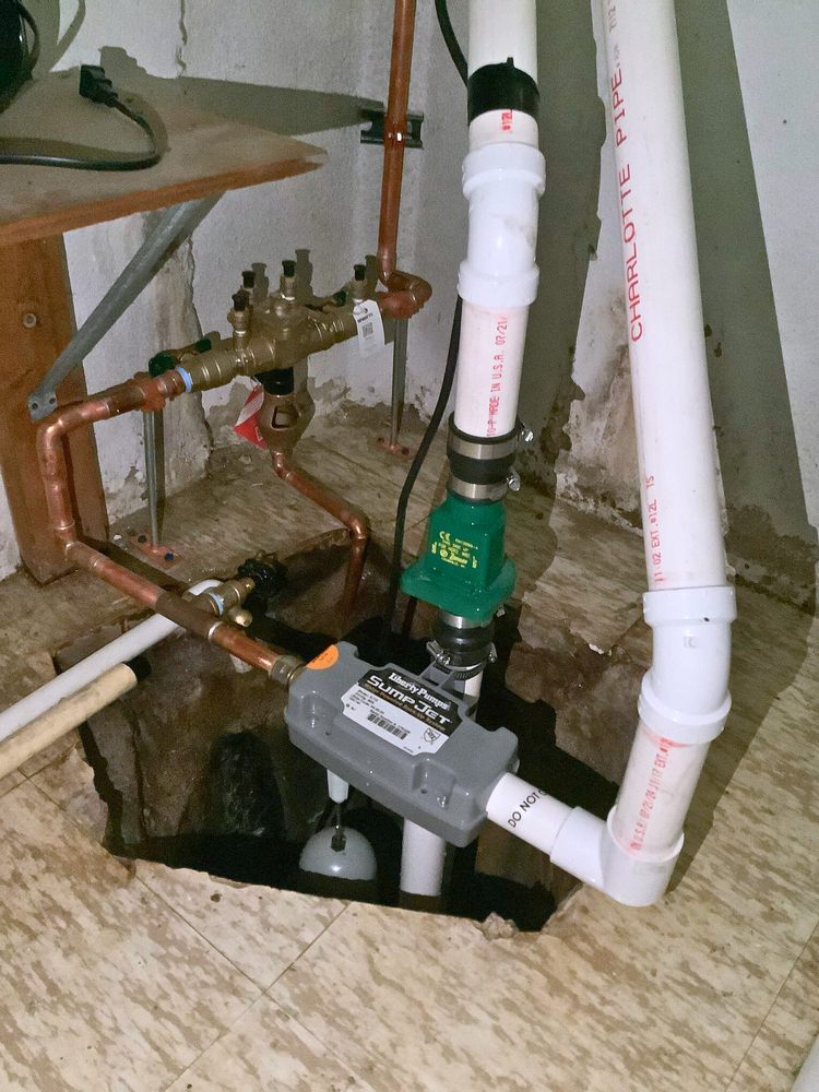 Slide of Universal Plumbing and Sewer