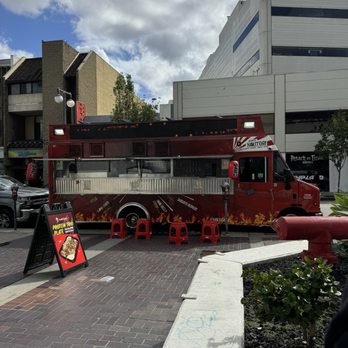 Yakitana - Food Trucks Near Me - Los Angeles, California