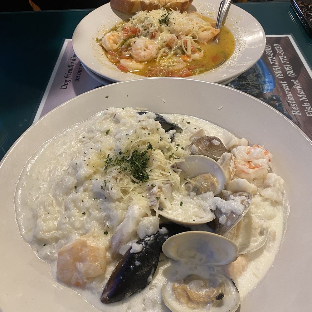 Seafood risotto and shrimp scampi Seafood risotto and shrimp scampi
