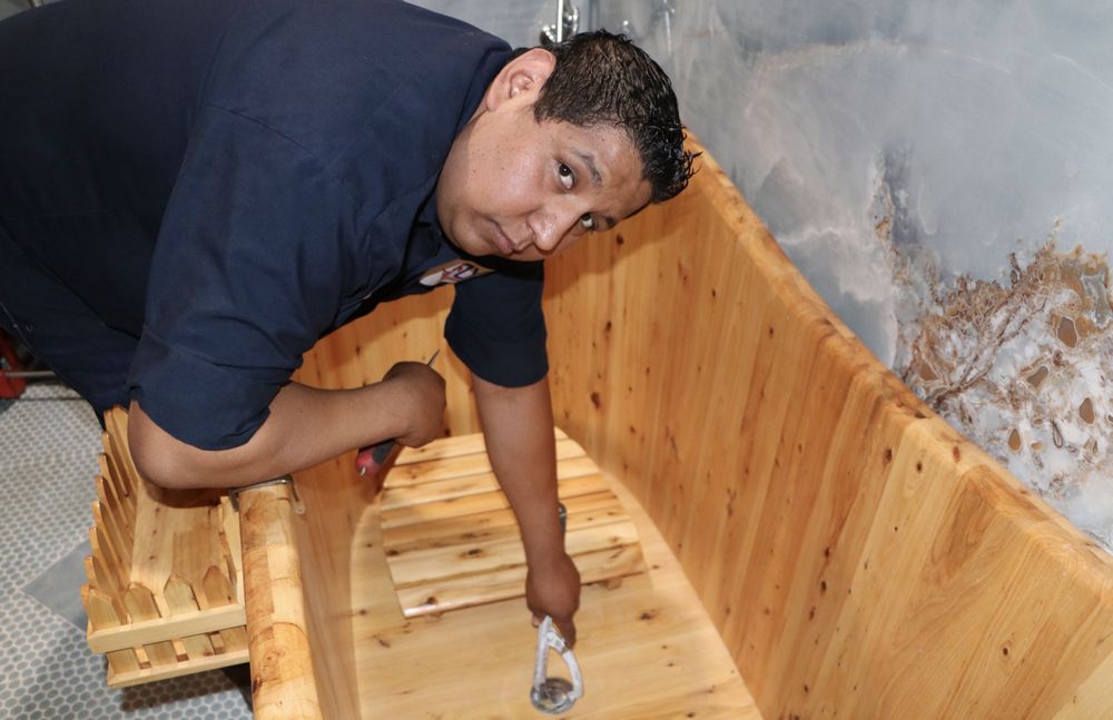 Slide of Fly Plumbing & HVAC