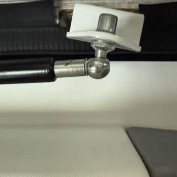 La Mesa RecVan - Davis - Bent hinge/bracket - Mesa Davis' solution to slam door for seal - RV Dealers Near Me - Davis, California La Mesa RecVan - Davis - Bent hinge/bracket - Mesa Davis' solution to slam door for seal - RV Dealers Near Me - Davis, California